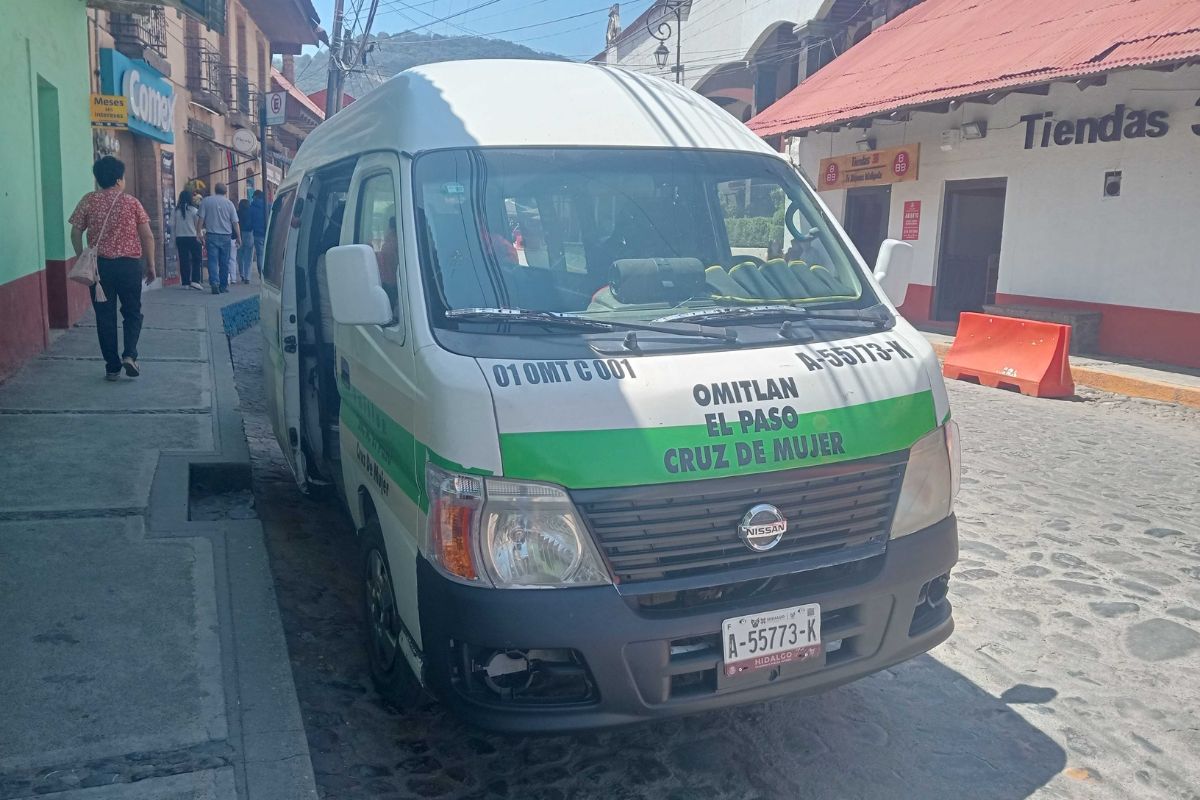 Generalmente, los estudiantes viajan de un punto a otro del municipio, mencionó el conductor | Foto: Martha Sáenz