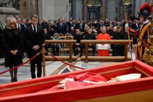 Javier Milei, Lula da Silva, Macron y Trump, entre los mandatarios que asistirán al funeral del papa Francisco en Roma
