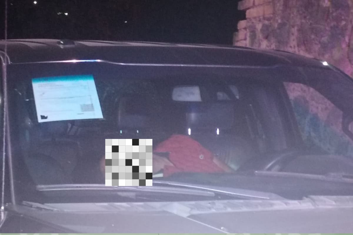 El conductor fue localizado sin vida dentro de su camioneta tras ser atacado en Cuautepec de Hinojosa