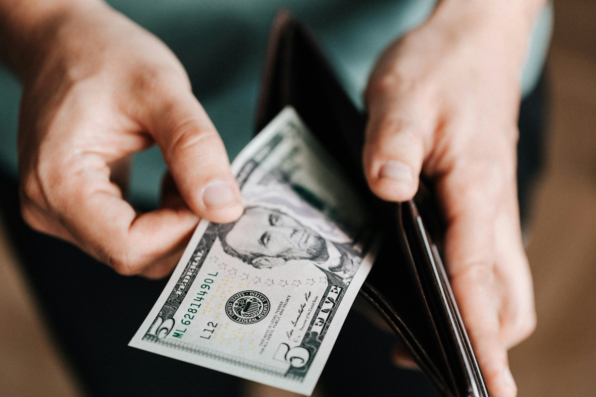 ¿El dólar sigue fuerte? Descubre cómo este tipo de cambio puede cambiar en los próximos días