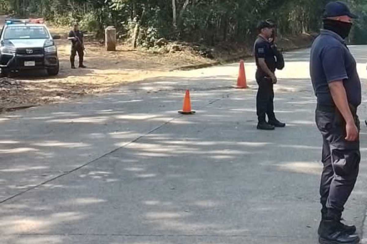 Un hombre fue encontrado sin vida al interior de su domicilio en el Barrio Ateno de la localidad de Coatzonco