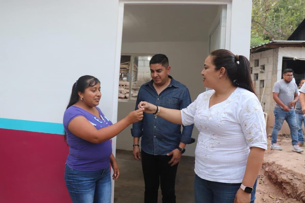 Continuarán gestionando apoyos que mejoren el entorno familiar y social de las comunidades más alejadas de Chapulhuacán