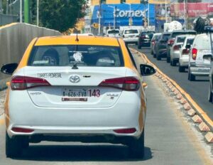 Una emergencia médica en carretera movilizó a Seguridad Pública de Hidalgo para escoltar a una mujer en labor de parto
