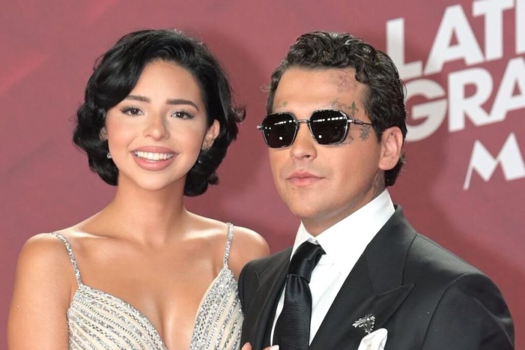 ¿Por qué Ángela Aguilar borró las fotos de sus redes? Incluso quitó las de su boda