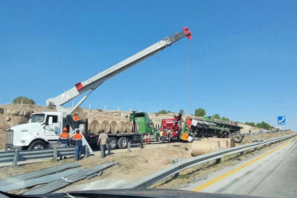 El Arco Norte registró tráfico de 10 kilómetros por la volcadura de un tractocamión