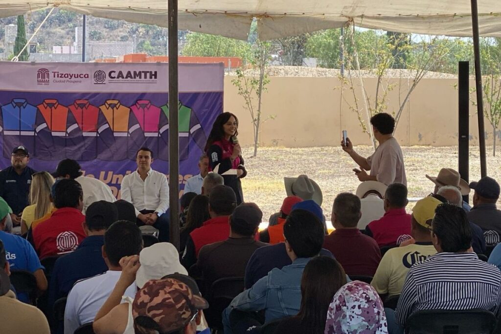 Personal de la Caamth recibe uniformes y actualizarán el parque vehicular de la dependencia