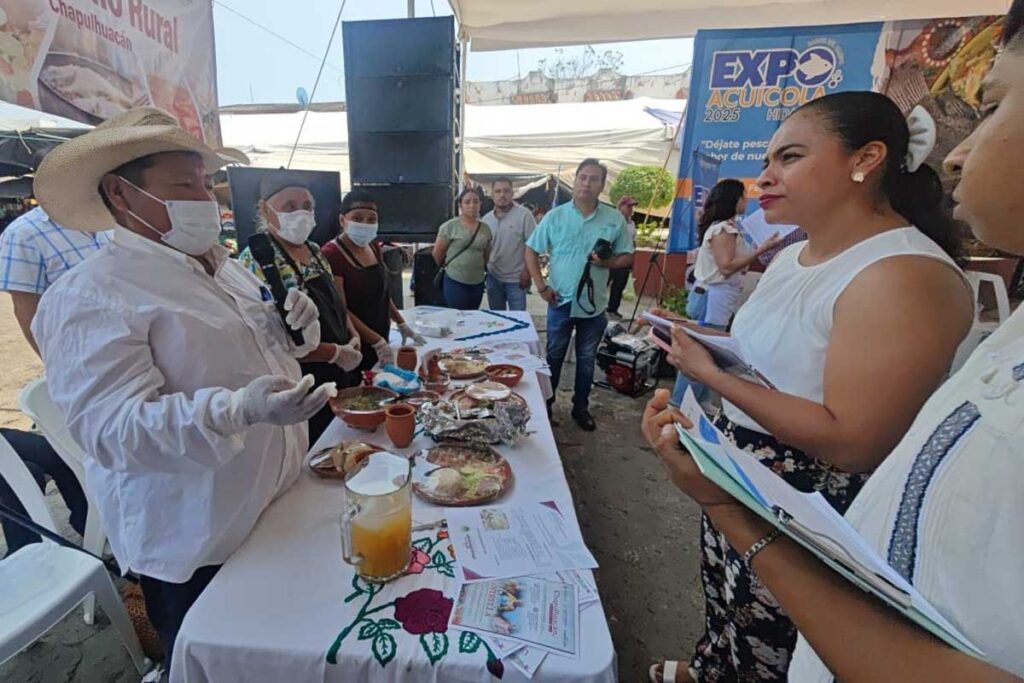 Silvano González Morales, de Chapulhuacán de Guerrero, compartió su experiencia como cocinero desde los nueve años
