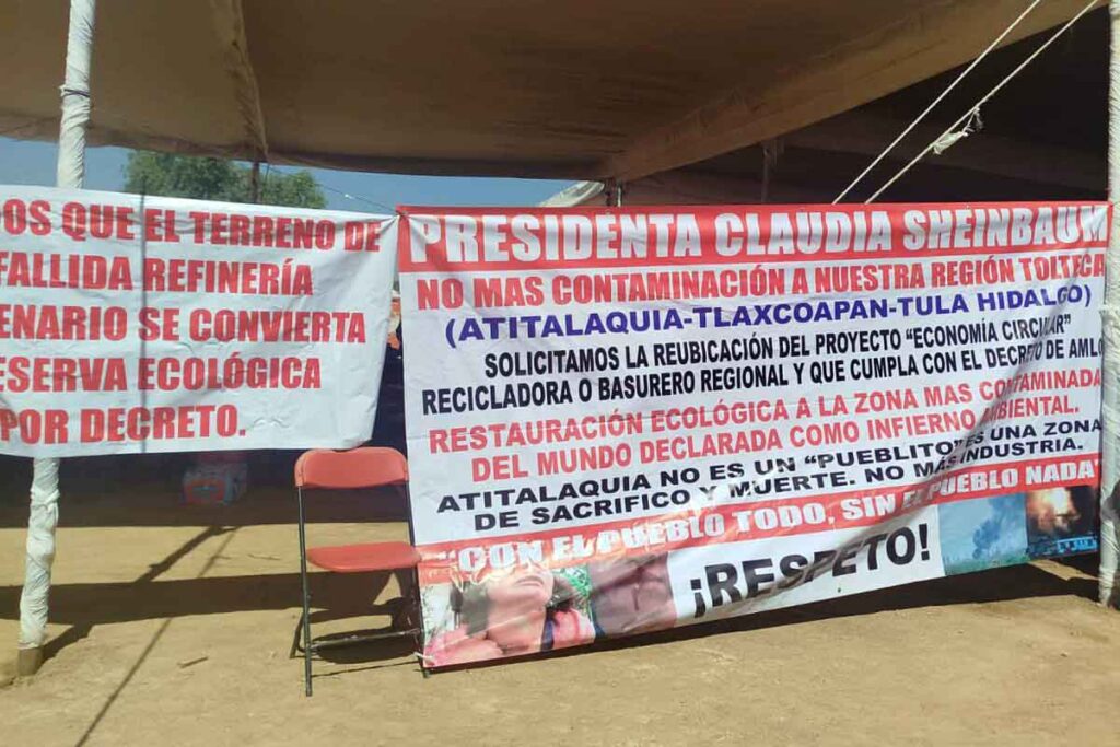 En la reciente visita del gobernador de Hidalgo a Atitalaquia, activistas se manifestaron contra el proyecto de economía circular