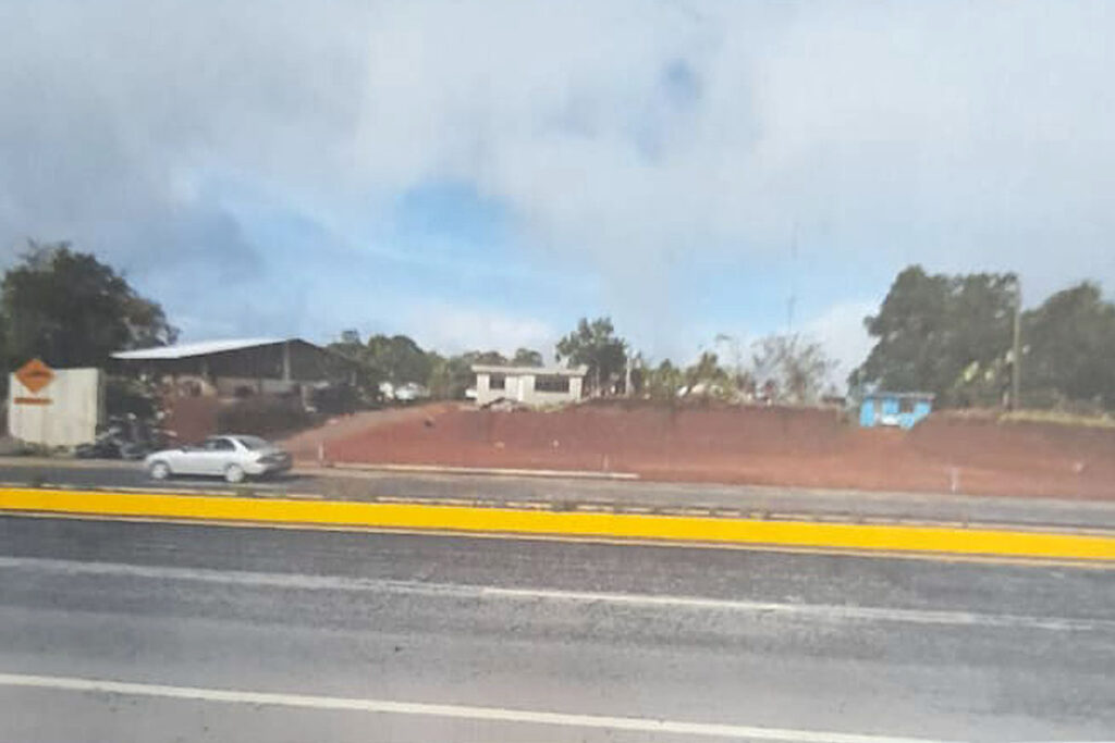 Parte del terreno en conflicto en La Mojonera 