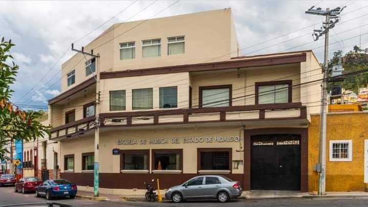 Estudiantes de la Escuela de Música del Estado de Hidalgo exigen cumplimiento de acuerdos
