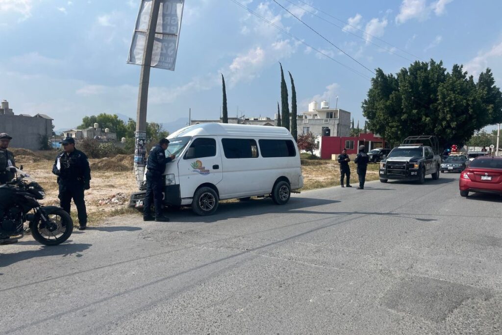 Choque en Ixmiquilpan: Sujeto en aparente estado de ebriedad causa accidente