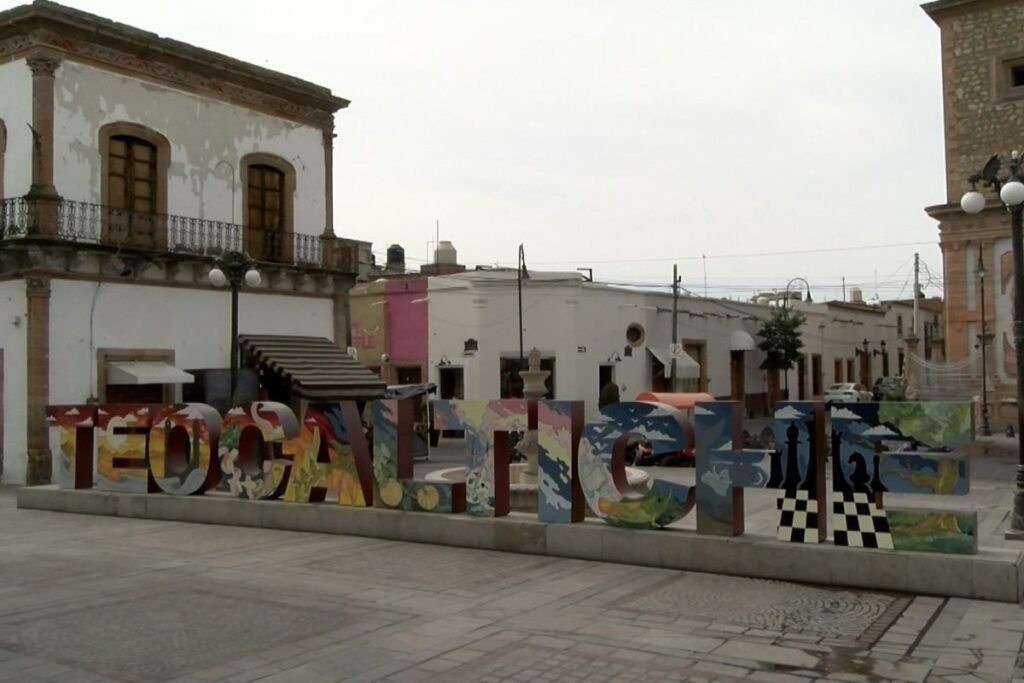 Mando policial de Jalisco fue asesinado a balazos mientras estaba junto a su esposa
