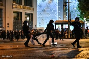 París se divide entre fiesta y violencia por título europeo del PSG