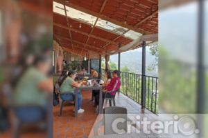 La Molangueña es una parada obligada para probar enchiladas, cecina y flautas bañadas en mole de fiesta