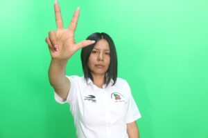 Diana Ávila hizo historia como la primera juez-árbitro certificada en Hidalgo. Su camino rompe estereotipos en el boxeo.