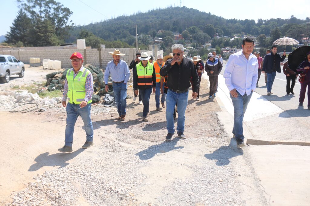 Harán estudio en la Real del Monte-Huasca; buscarán crear un carril a contraflujo