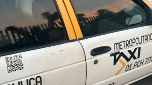 Pachuca: Denuncian maltrato y desvío de ruta en servicio de taxi