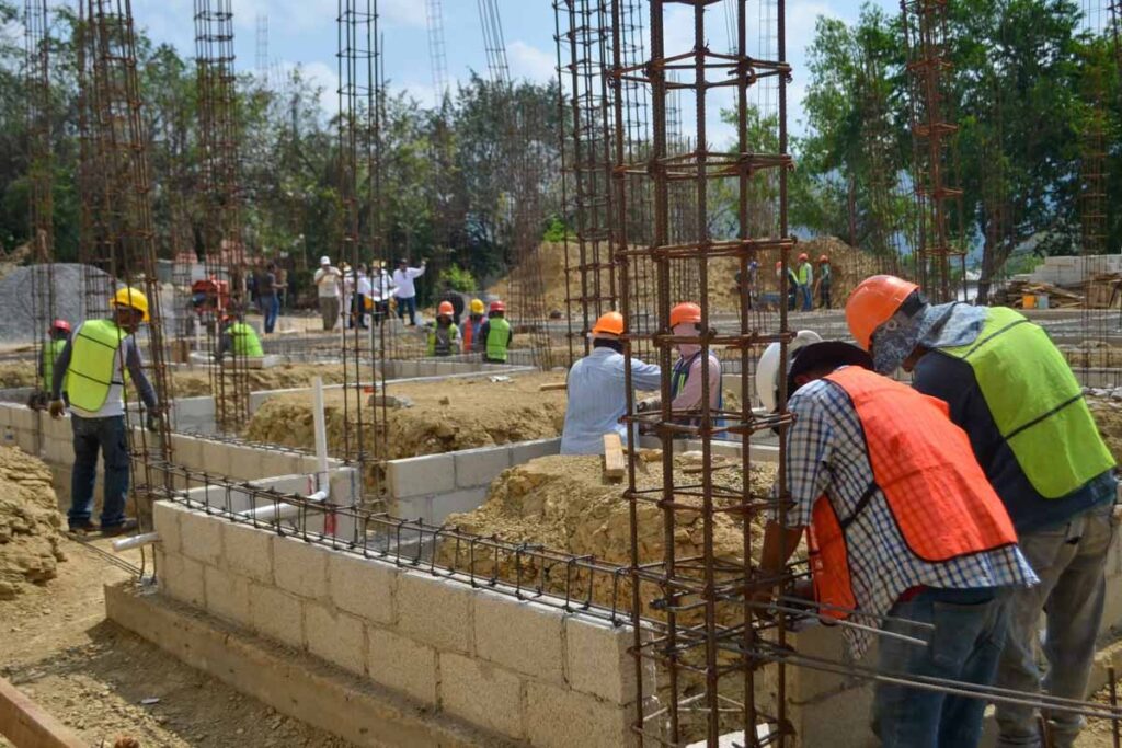 En Metepec se edificó una planta tratadora de aguas residuales; también, sanitarios con biodigestor