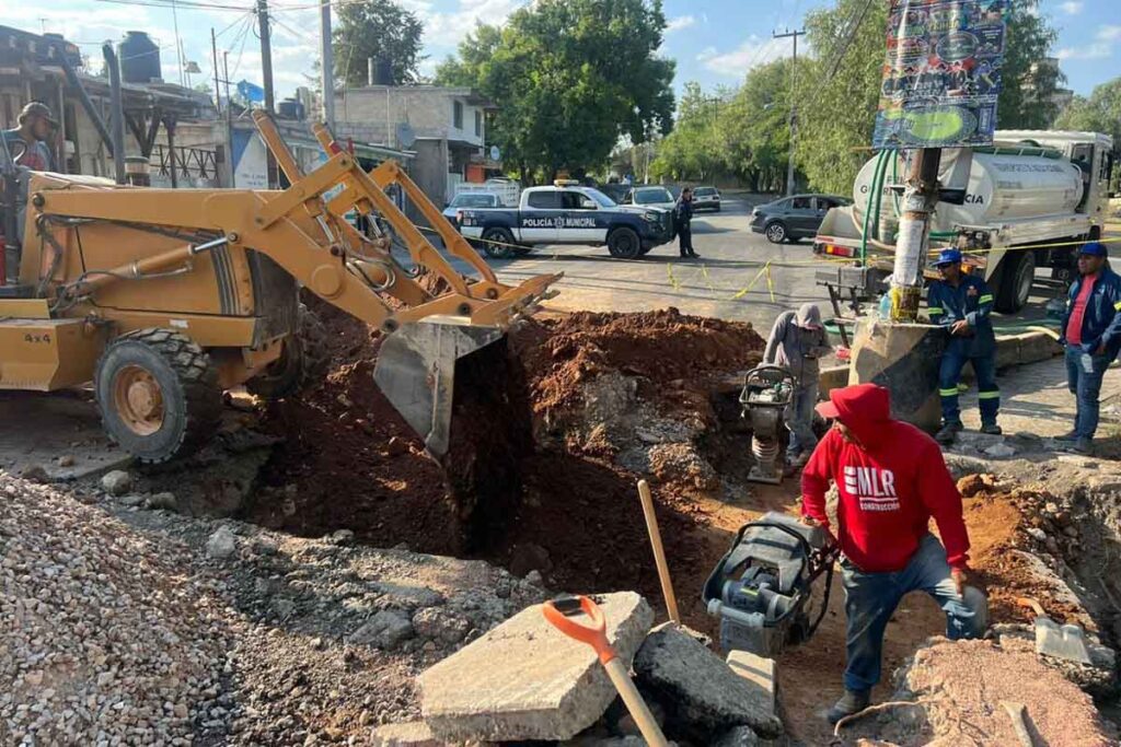 Luego de que el socavón se volviera a formar, la zona fue intervenida una vez más por las autoridades municipales y la carretera fue cerrada parcialmente