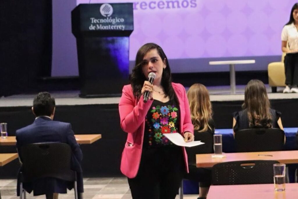 Diputada de Hidalgo habla sobre cafetería escolar: 