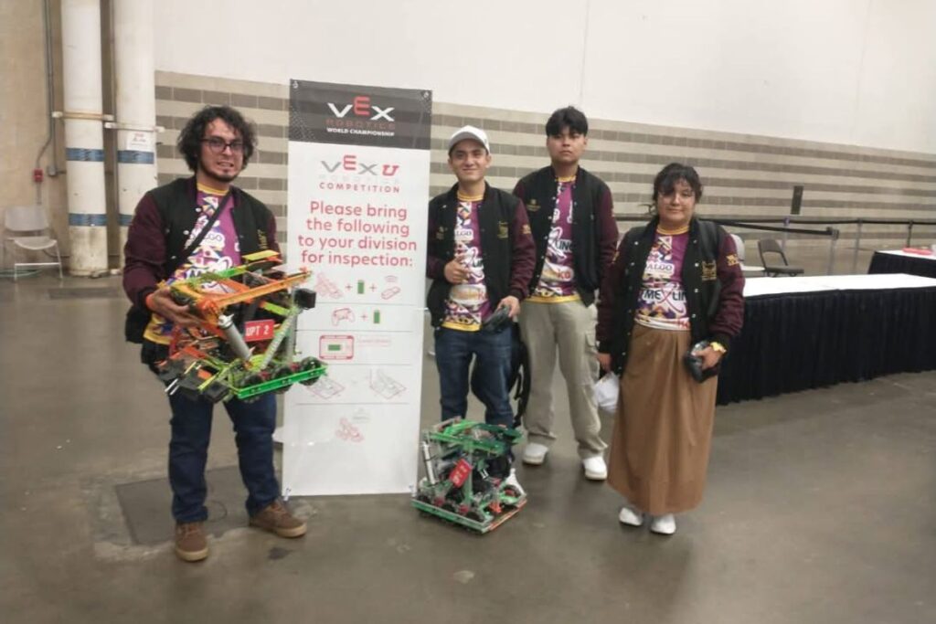 Estudiantes de la Politécnica de Tulancingo recuerdan con orgullo su participación en mundial de robótica 