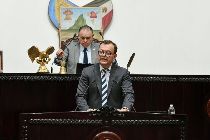 El Congreso del Estado de Hidalgo aprobó una reforma a la Ley de Salud estatal para garantizar atención prioritaria e integral a personas víctimas de violencia familiar.