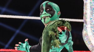 Mr. Iguana y su fiel compañera, La Yesca, se ganan el cariño de los fanáticos tras su actuación épica en WWE Worlds Collide