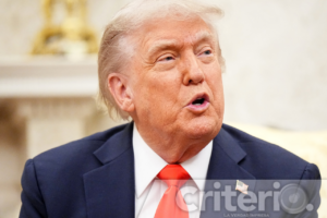 Trump calificó de “muy positiva” su charla con Xi; discutirán temas sensibles como aranceles y comercio tecnológico