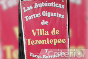 Desde su puesto en Los Cipreses, sirve tortas como la Pachuqueña y la Tatiana, con ingredientes clásicos y sazón local