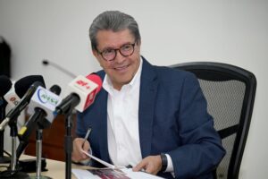 Ricardo Monreal informó que la discusión de la reforma electoral iniciará en el próximo periodo ordinario del Congreso