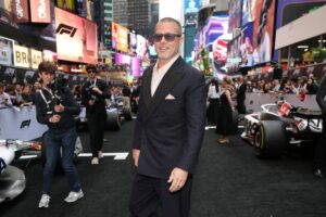 Mientras Brad Pitt promociona F1, ladrones entran a su casa en Los Ángeles.