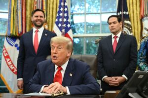Trump va contra la ciudadanía por nacimiento, pero estos 22 estados se resisten
