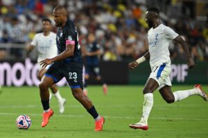 Rondón se va con goles y títulos, pero sin permanencia: el venezolano dejó su huella en apenas tres torneos