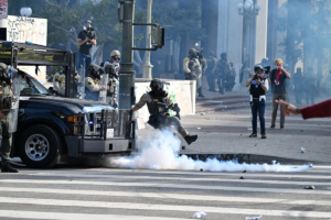 Protestas en Estados Unidos por las políticas de Trump derivaron en tragedia con el tiroteo de un manifestante en Salt Lake City