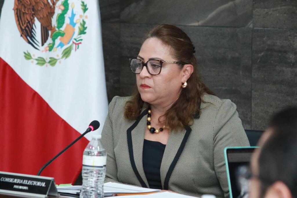 Magdalena González Escalona,  presidenta consejera del IEEH