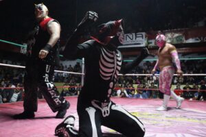 La emoción volvió a la Arena Afición con luchas llenas de intensidad