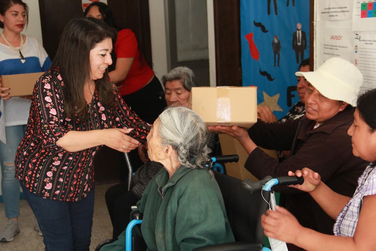 En las instalaciones del sistema DIF municipal de Chapantongo, se realizó la entrega de apoyos funcionales dirigidos a personas en situación de vulnerabilidad