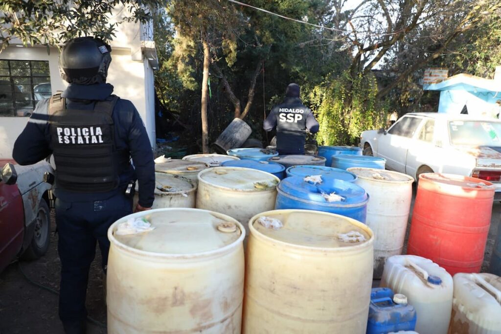Dos autotanques transportaban hidrocarburo sin documentos válidos