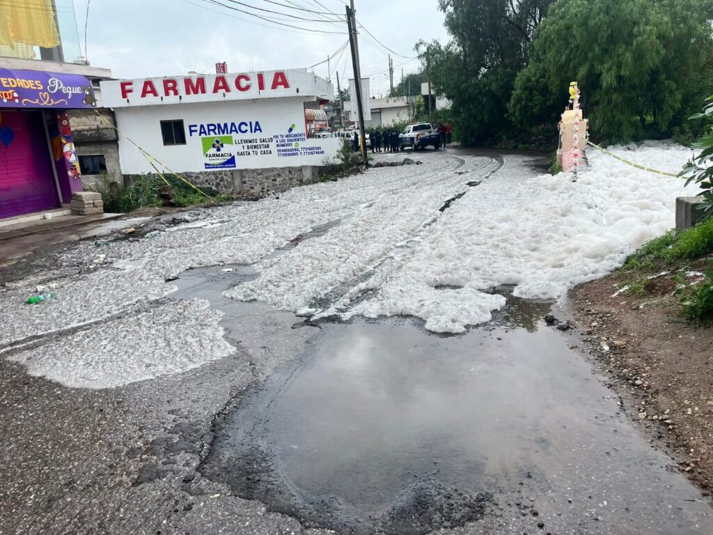 Desbordamientos en Tula y Tepeji tras intensas lluvias ponen en alerta a la población