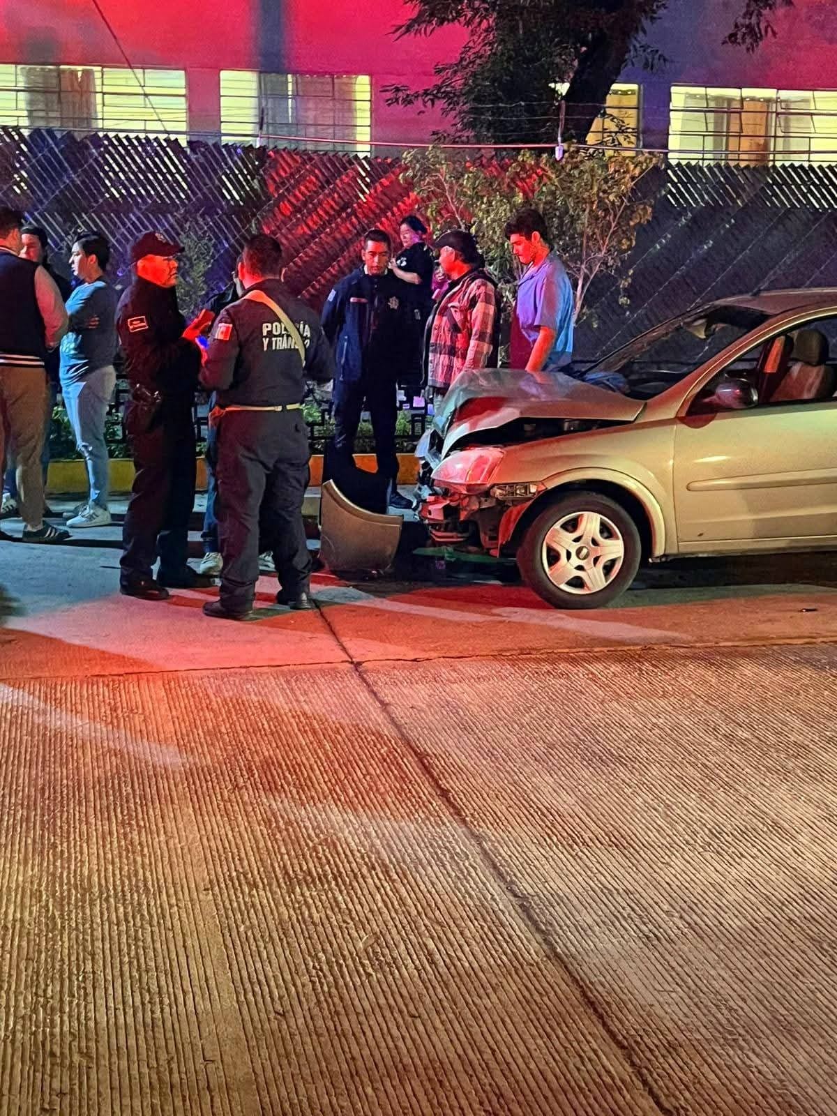 Accidente en Tula: Daños materiales tras choque múltiple en la calle 5 de Febrero