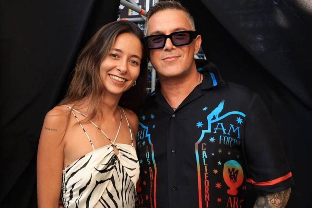 Alejandro Sanz rompe el silencio y responde a los señalamientos de Ivet Playa