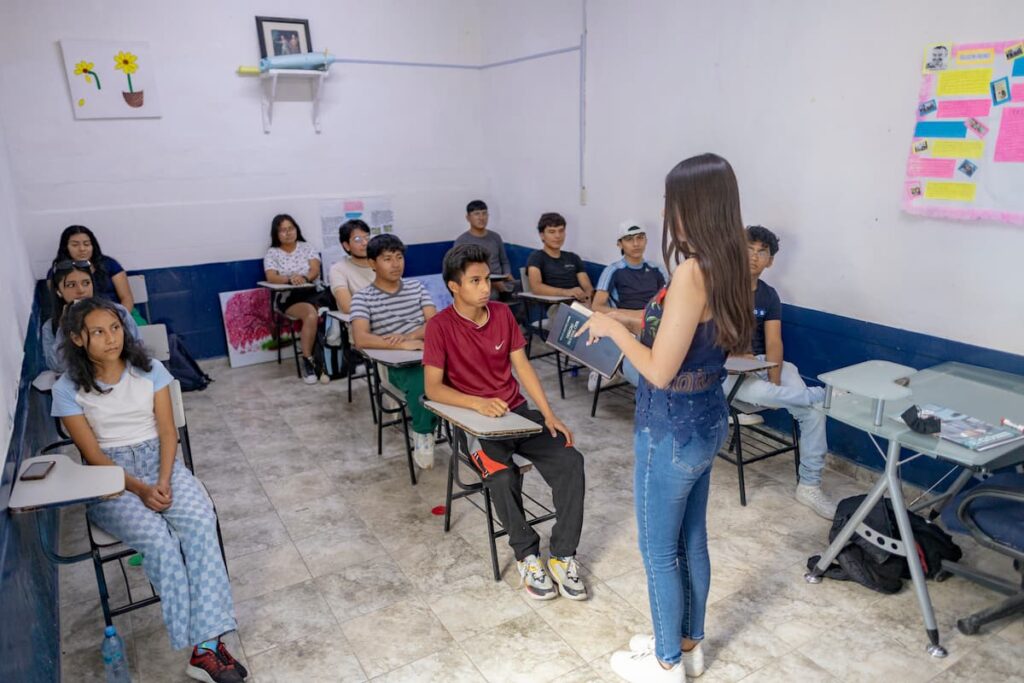 Centro Universitario Bicentenario: formando líderes