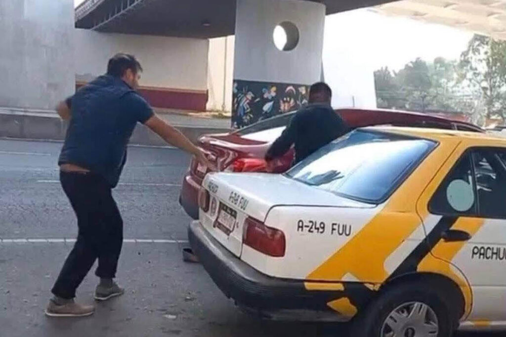 El jueves 12 de junio, tras un hecho de tránsito en la glorieta Miguel Hidalgo, un taxista y un conductor particular se enfrentaron; el segundo perdió la vida