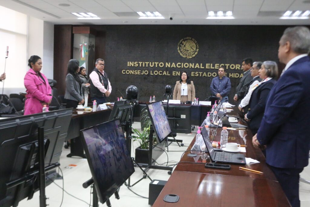 Desde las 7:30 horas, el Consejo local del Instituto Nacional Electoral (INE) en Hidalgo inició una sesión permanente 