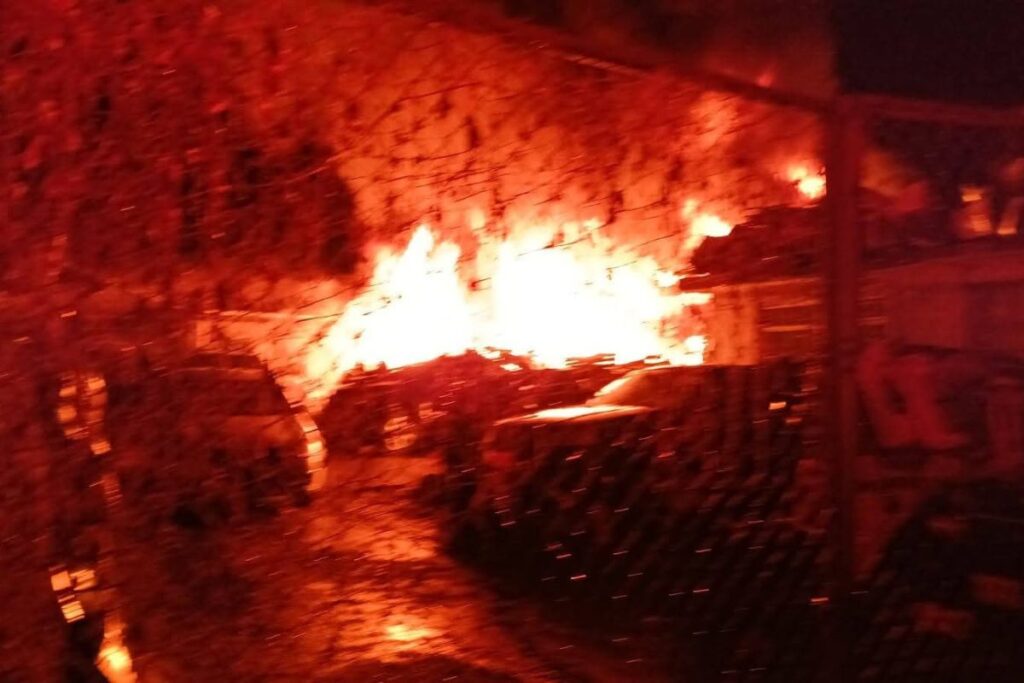 Pachuca: Bomberos estatales controlan incendio en deshuesadero; este fue el saldo