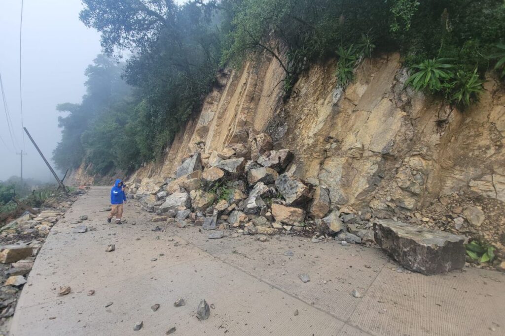 Zacualtipán activa refugios temporales por las intensas lluvias en la Sierra