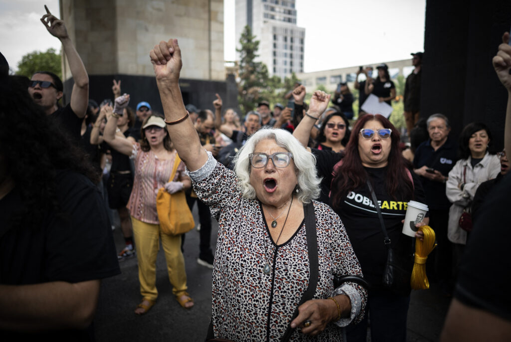 Actores de doblaje rechazan uso de la IA en su trabajo; piden la ayuda de Claudia Sheinbaum