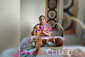 Sumérgete en recorridos por veredas y cerros en Acaxochitlán, donde podrás recolectar hongos comestibles como las orejas blancas y las pancitas