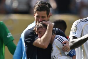 Luka Modric disputó su último partido como madridista en un escenario de derrota histórica.