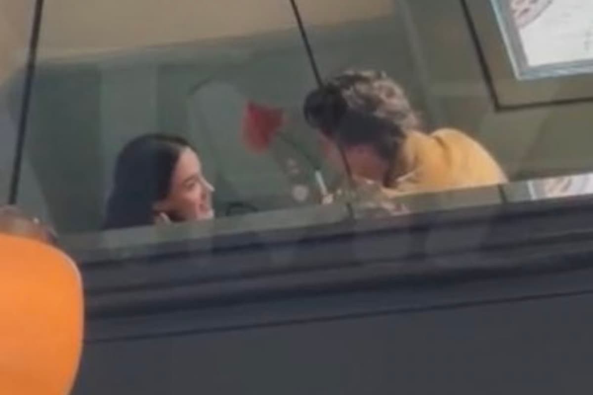 Katy Perry y Justin Trudeau durante su cena en el restaurante Le Violon, Montreal, donde disfrutaron de un menú exclusivo sin mostrar muestras de afecto público